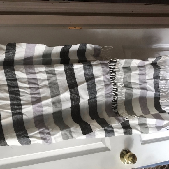 Scarves - Picture 1 of 1